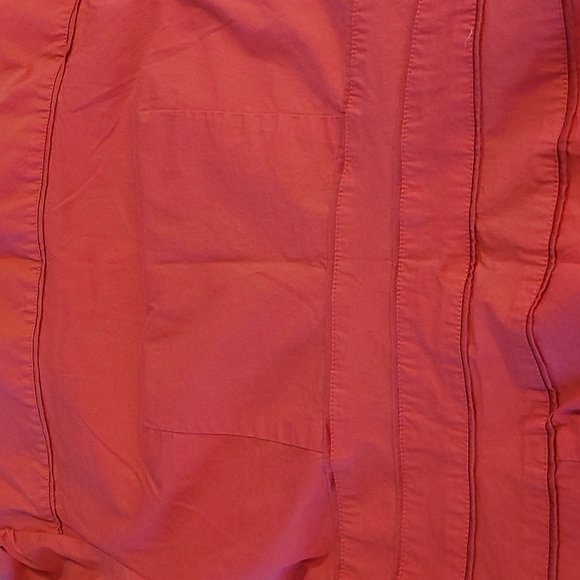 Women's Blouse 2b bebe size small - Picture 8 of 8